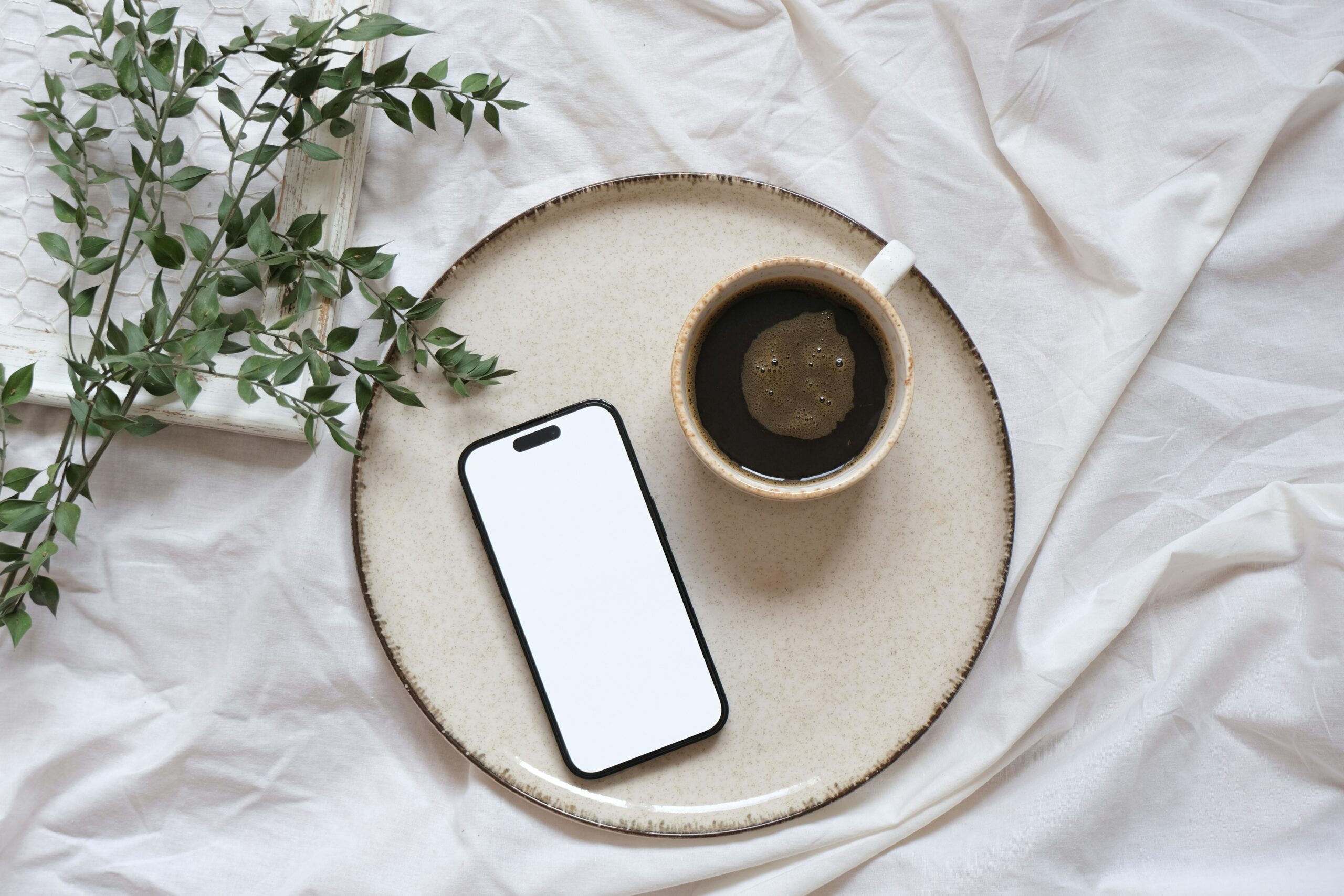 a featured image for a blog post about ways to reduce screen time