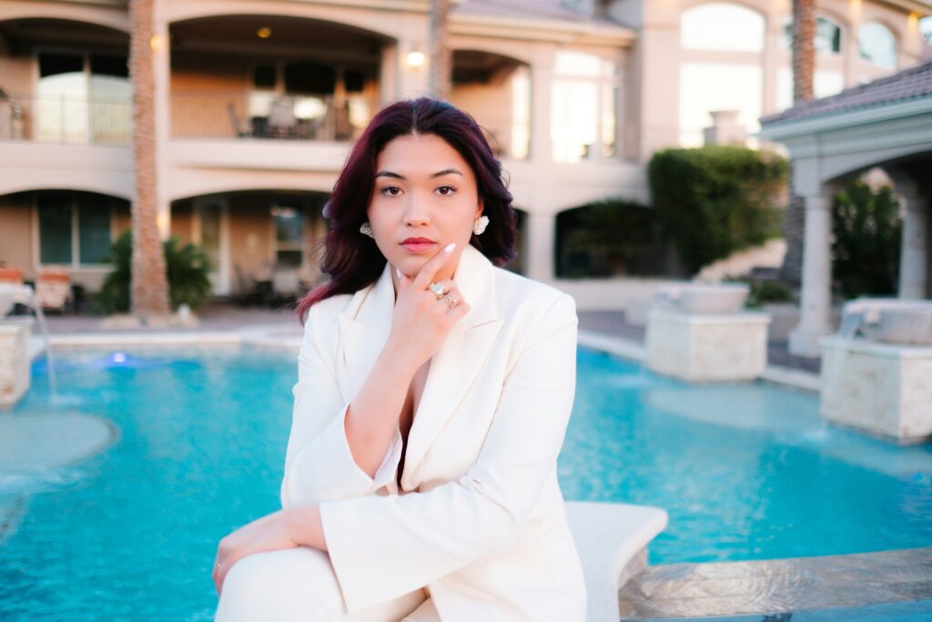 a wealthy woman