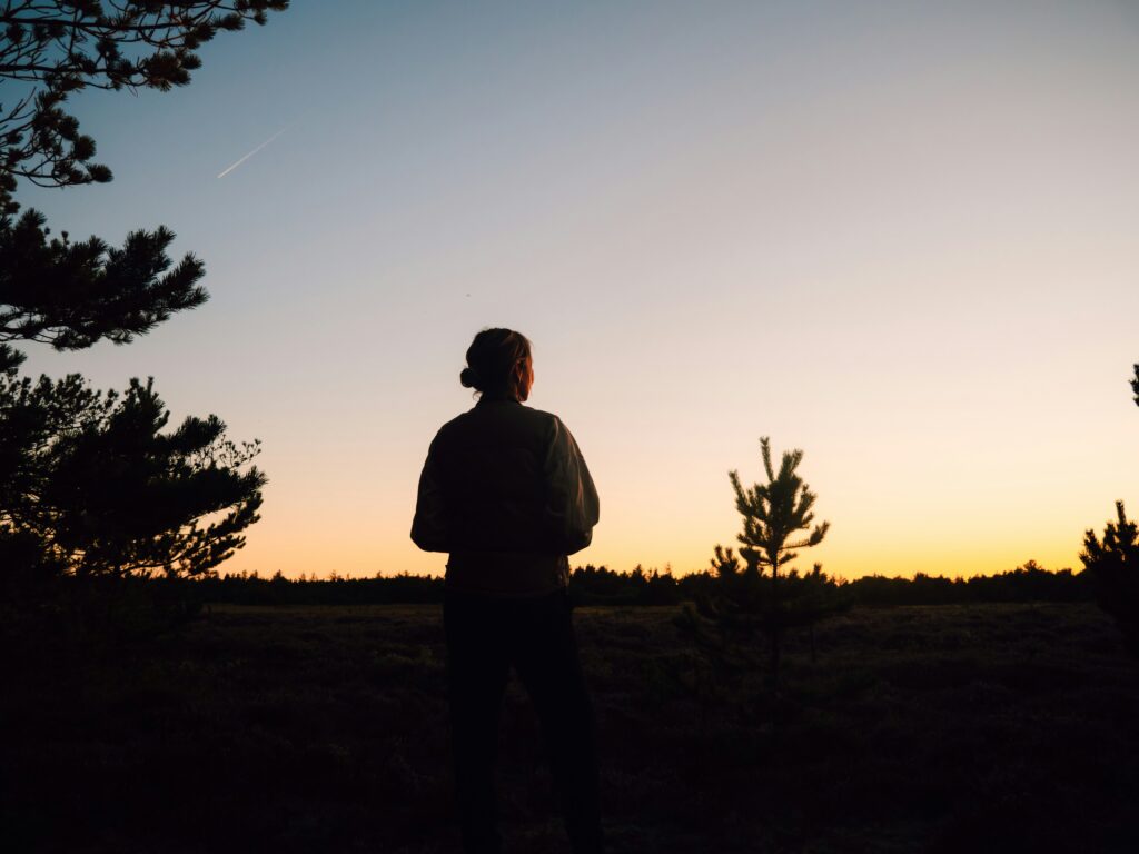 happy alone vibes