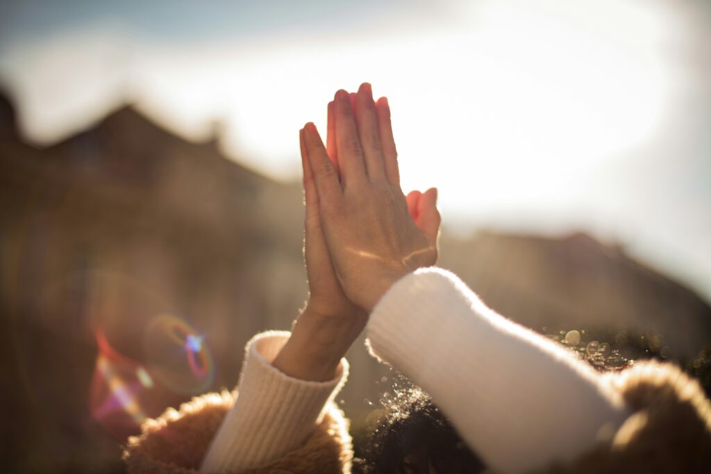 people being kind to other people